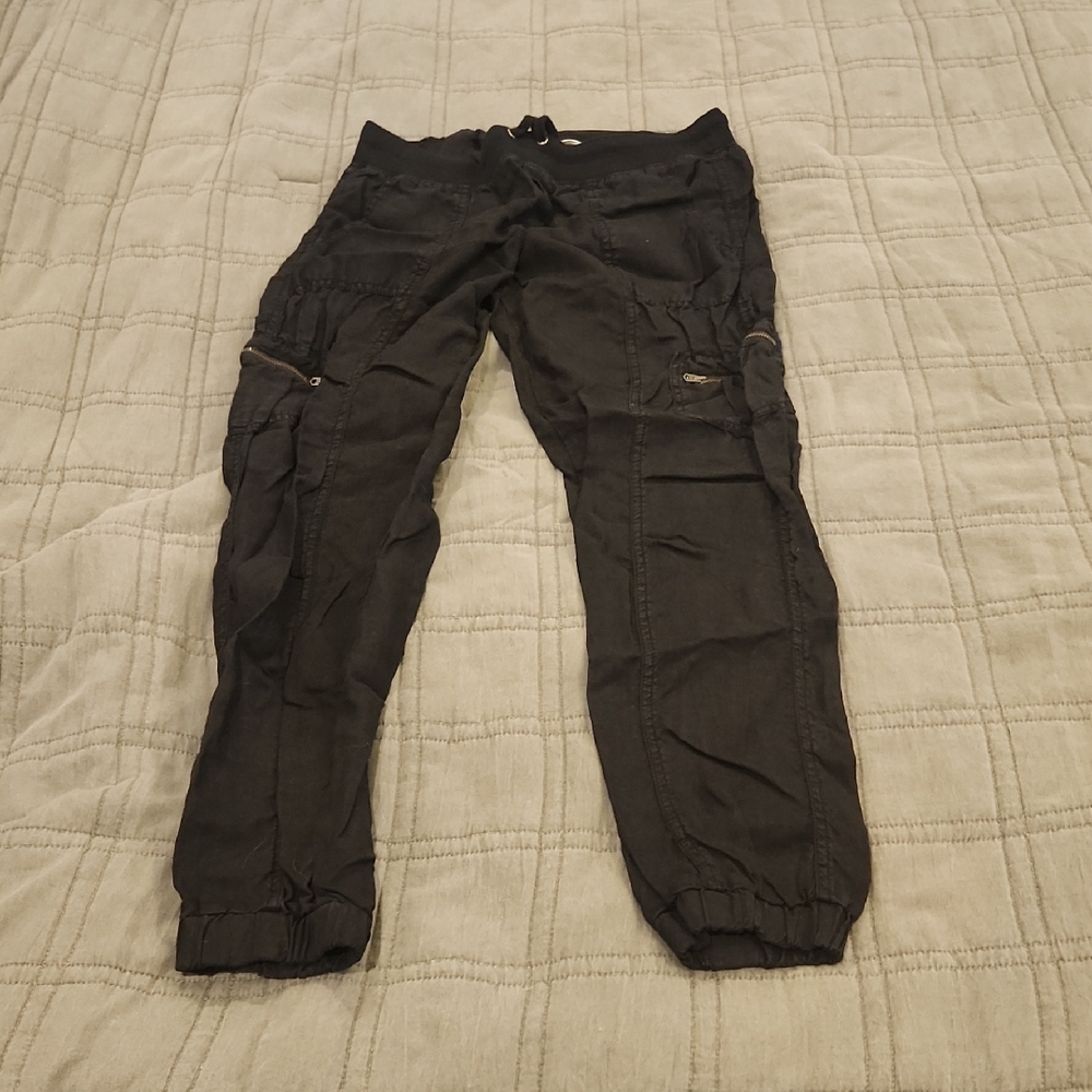 Athleta Charcoal Black Ankle Cargo Linen Pants Size 6!